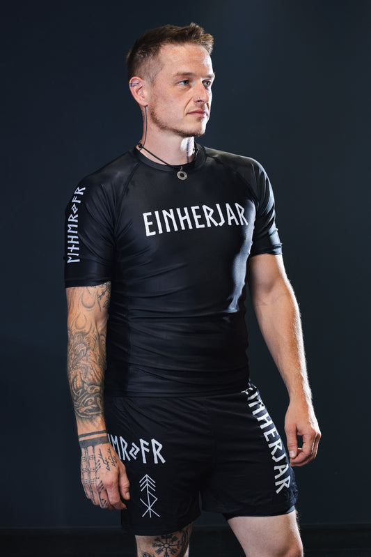 Einherjar Rashguard Ægishjálmur