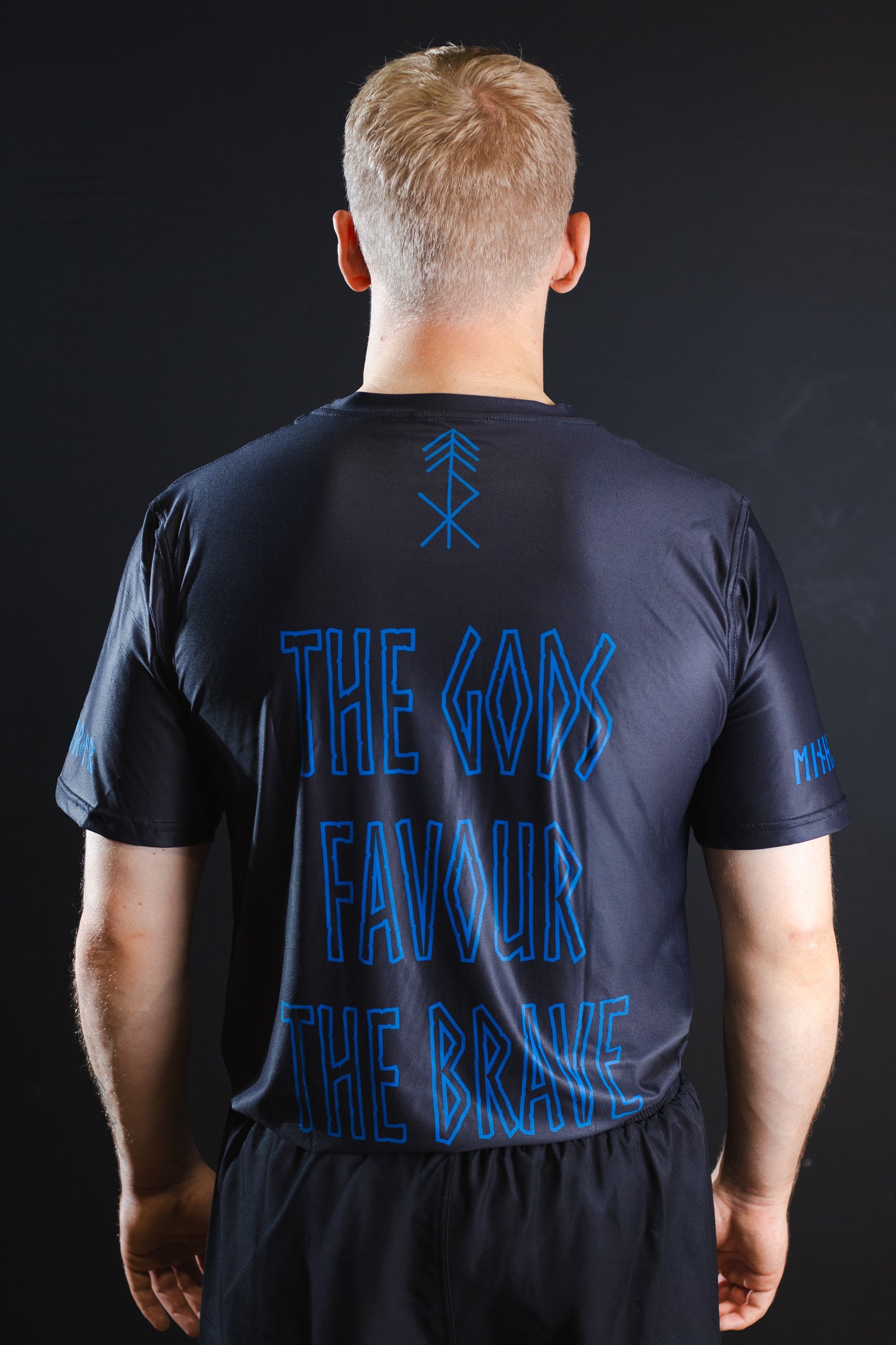 Einherjar DryTec Shirt The gods favor the brave